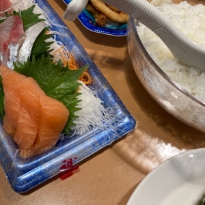 すし屋さんの合わせ酢と玉子焼きで作る手巻き寿司